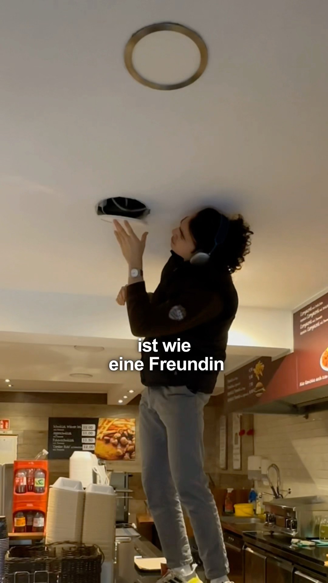 Eine currywurst am Morgen , vertreibt Kummer und Sorgen #minivlog #vlog ... Eine currywurst am Morgen , vertreibt Kummer und Sorgen #minivlog #vlog ...