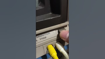 Super Mario 64 on Commodore Monitor 1702 #n64 #crt