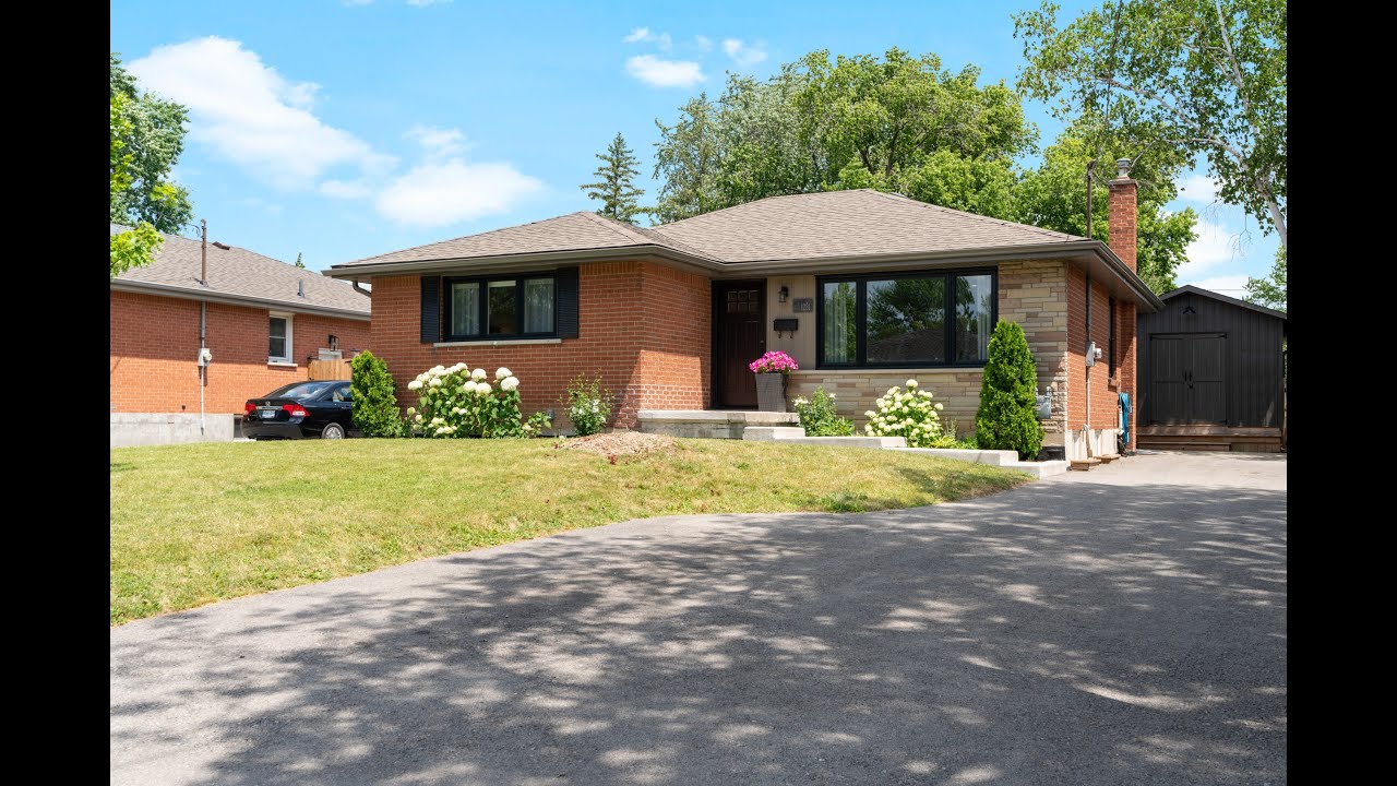 1281 Dequincy Cres YouTube