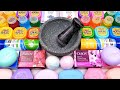 Satisfying mixing makeup cosmetics bubble soap glitter squishy ball into clear slime gogo asmr
