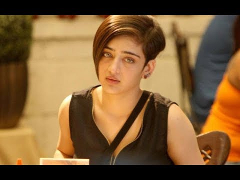 SHOCKING! Akshara Haasan's Private Pictures Leaked; Actress Approaches