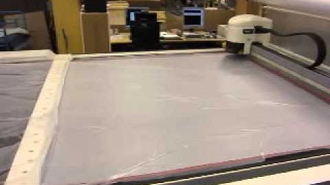 Lectra Vector Fabric Cutting Machine  Video 02