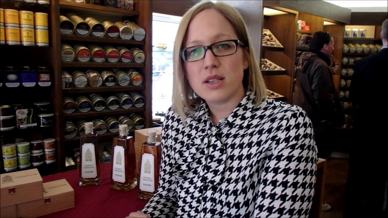 Tradition und Moderne - 30 Jahre Ladengeschäft im CRÜWELL-TABAKHAUS ZU BIELEFELD VON 1705