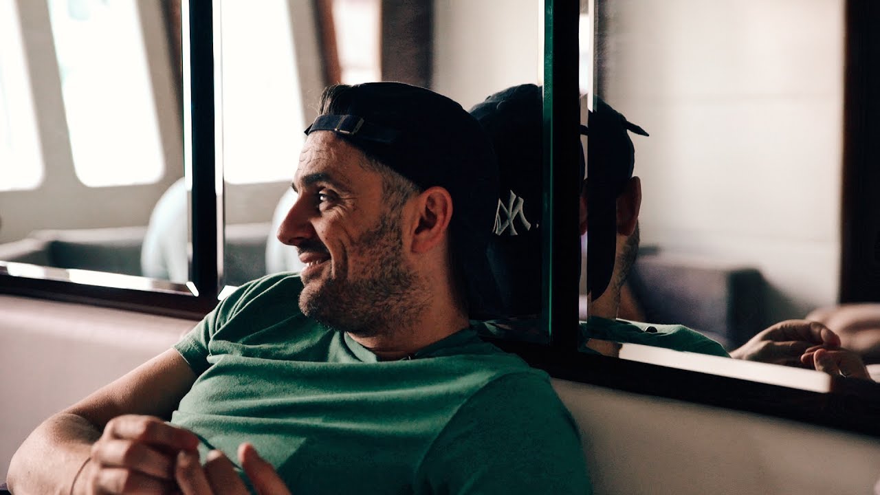 I NEED TO BECOME A RAPPER | DAILYVEE 254