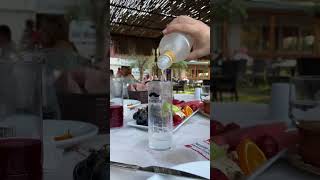 Adnan Şensesten Yorgun Olan Dostlarıma.