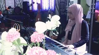 Wiwin Erawati Instrumen lagu Bunda by Melly goeslaw
