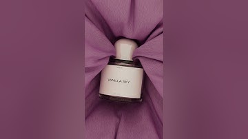 Perfume Bottle Cloth Simulation | Realistic 3D Product Animation #3DAnimation #Blender3D #3DRender