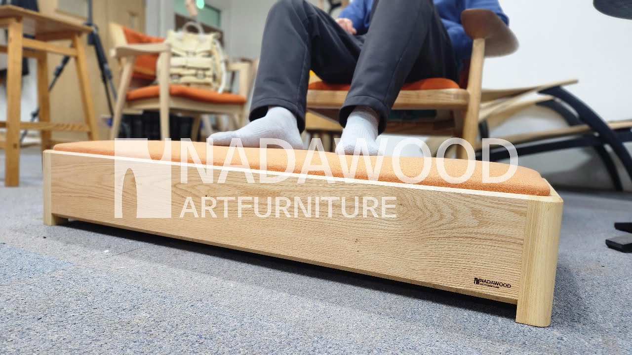 NADAWOOD Making _편안함과 안전감 있는 쿠션 발받침대/풋 스툴