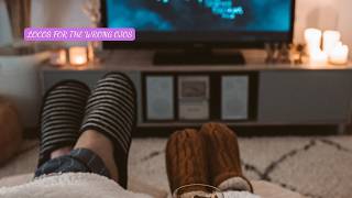 STAYCATION SETUP:  NETFLIX & CHEAT