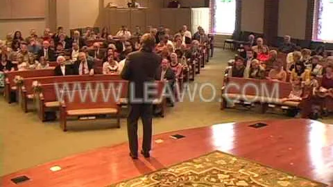 Daniel Womack singing at Wedding
