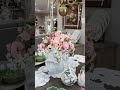SPRING . DINING . IN . STYLE #eastertablescape #tablescapestyling #diningroomdecor #springtable