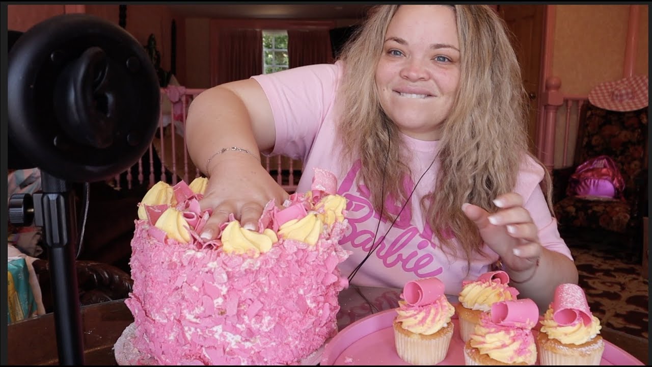 ASMR EPIC CAKE SMASHING!
