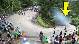 Download Lagu MOMEN LANGKA !!! Parade Besar Besaran Truk Anti Pungli \u0026 Rampok Gemparkan Jalur Sitinjau Lauik MP3 Download Lagu MOMEN LANGKA !!! Parade Besar Besaran Truk Anti Pungli \u0026 Rampok Gemparkan Jalur Sitinjau Lauik MP3