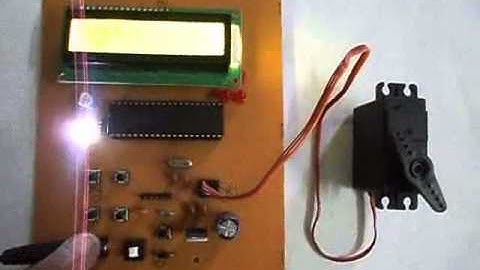 Servo Motor Controlling using AVR & display on LCD