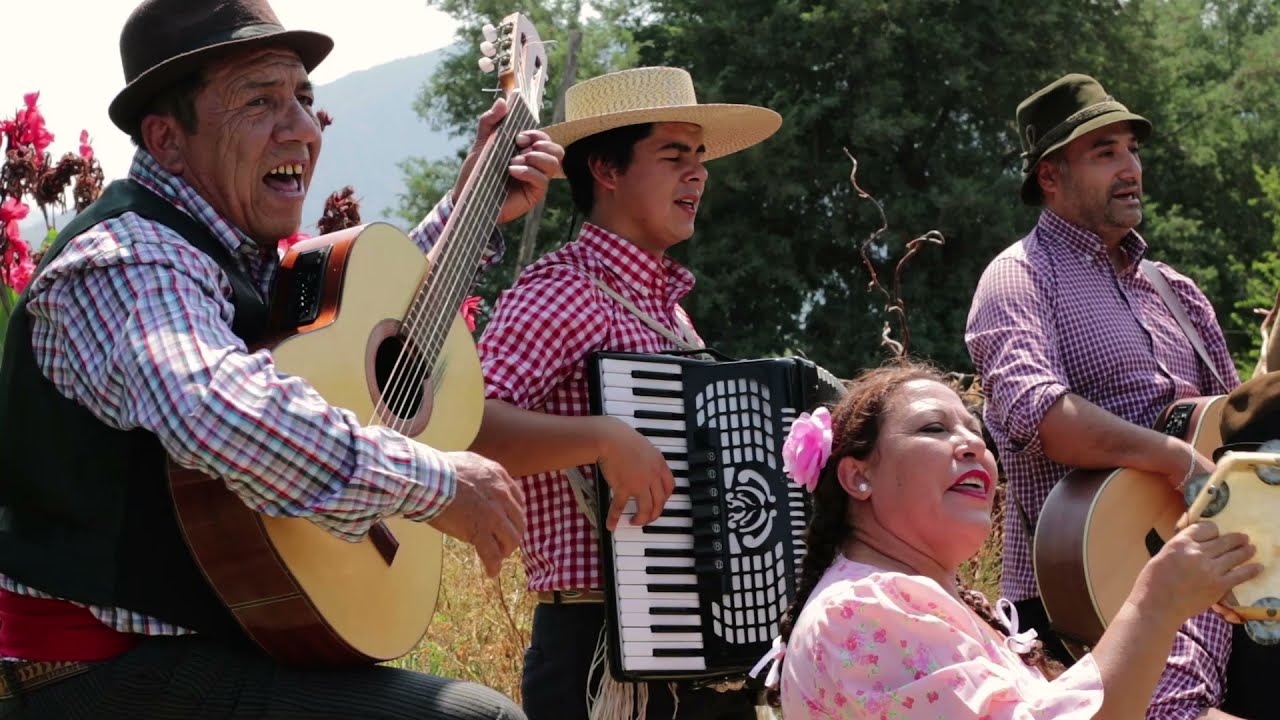 Polvorete Cumbia Campesina / Cultivado tradiciones del Carmen de Codegua