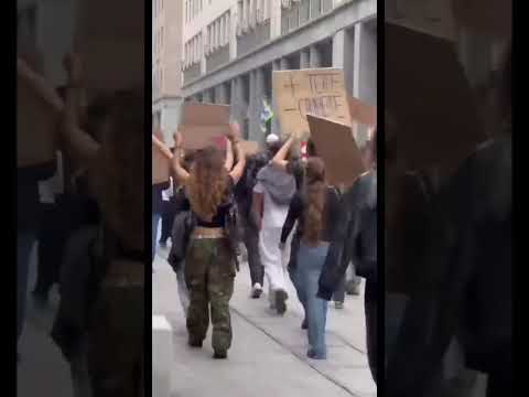 Video TORINO, SCONTRI AL CORTEO CONTRO IL CAROVITA: 12 FERMATI, 10 SONO MINORENNI