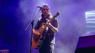 Download lagu Tabia lalah - lagu yang bergelora di festival Nusa Penida 6-10-2023.