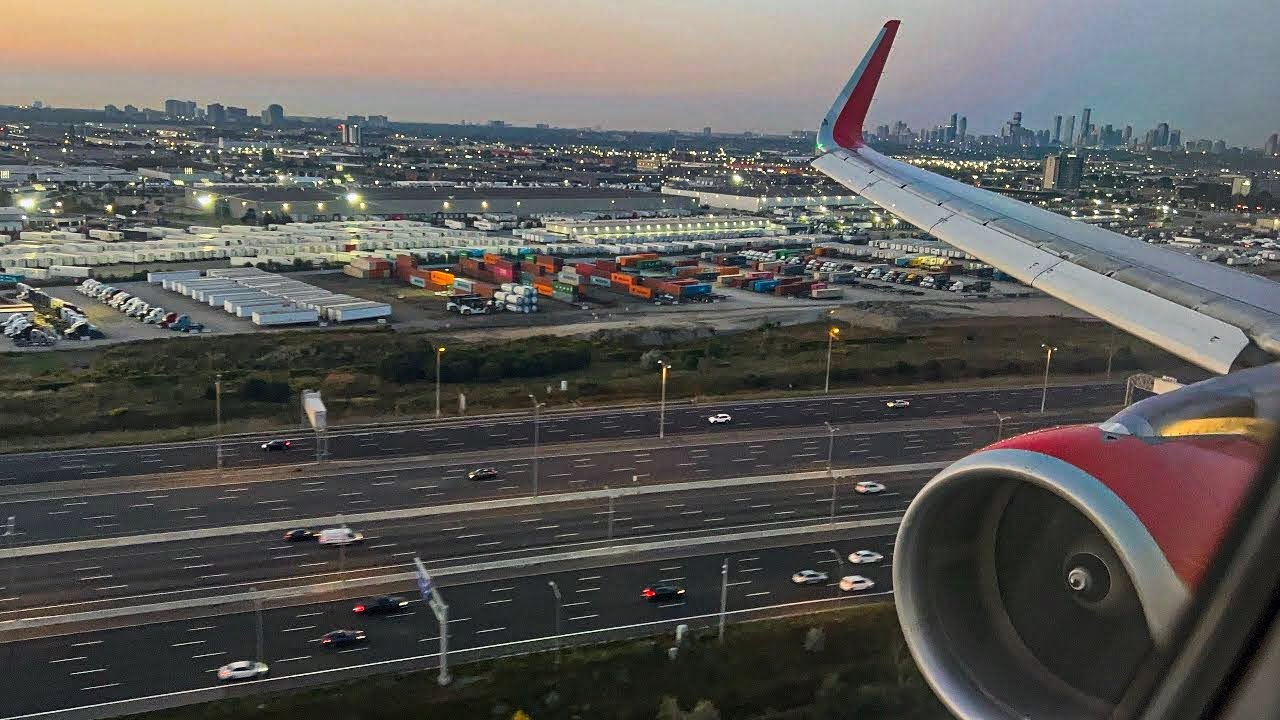 Gorgeous Dawn Toronto Pearson Arrival & Landing ~ Air Canada Rouge Airbus A321-211 - CYYZ/YYZ