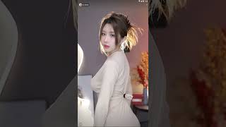 迷人的黎闪电20230401073417
