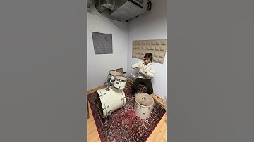 Unboxing and setting up my new Yamaha Stage Custom drum set. #drums #unboxing #yamahastagecustom