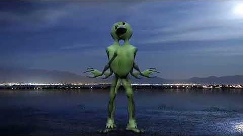 Lorna - Papi chulo | with Funny Alien dance