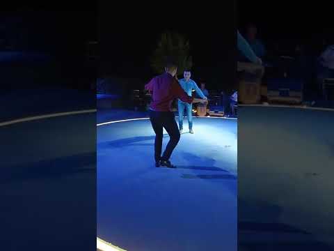 αιβαλιωτικο στον οινοφορο