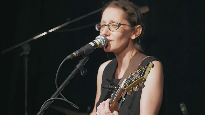 Dana Wylie  Hallelujah Leonard Cohen Hallelujah