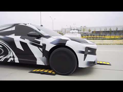NIO Shows Off ET9's SkyRide Active Suspension That Delivers Smooth Ride On Bumpy Roads