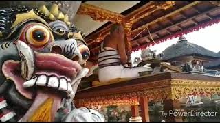 pragnancy ceremonial in bali (megedong gedongan)