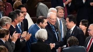 Republicans Betray Trump - Vote With Hakeem Jeffries