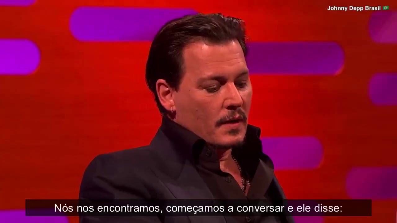 Johnny Depp imita Donald Trump [LEGENDADO]