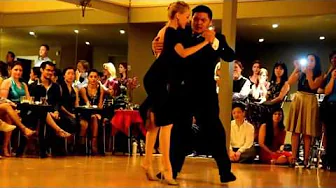 Crisntian Palomo & Melisa Sacchi - Loca - Milonga Astoria 06_03_2017