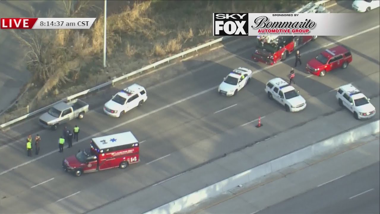 Shooting investigation on I-55 in St. Louis, traffic backed up - YouTube