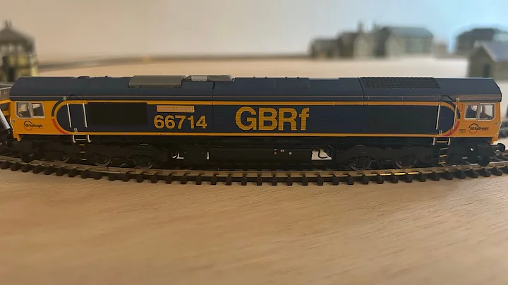 Class 66 GBRf Cromer Lifeboat in TT:120 from Hornby #tt120 #hornby #model #railway #class66 #new