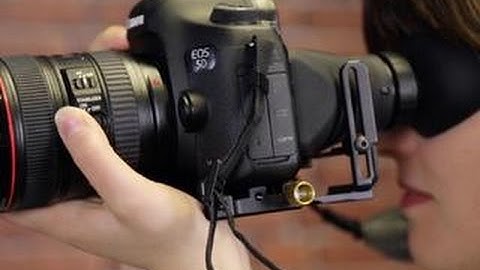 CNET How To - Tips to stabilize your dSLR videos without a tripod
