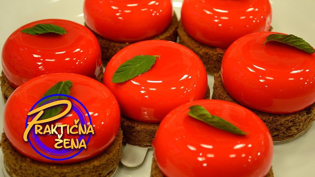 Praktična žena - Francuski galet od lešnika, badema i jagode