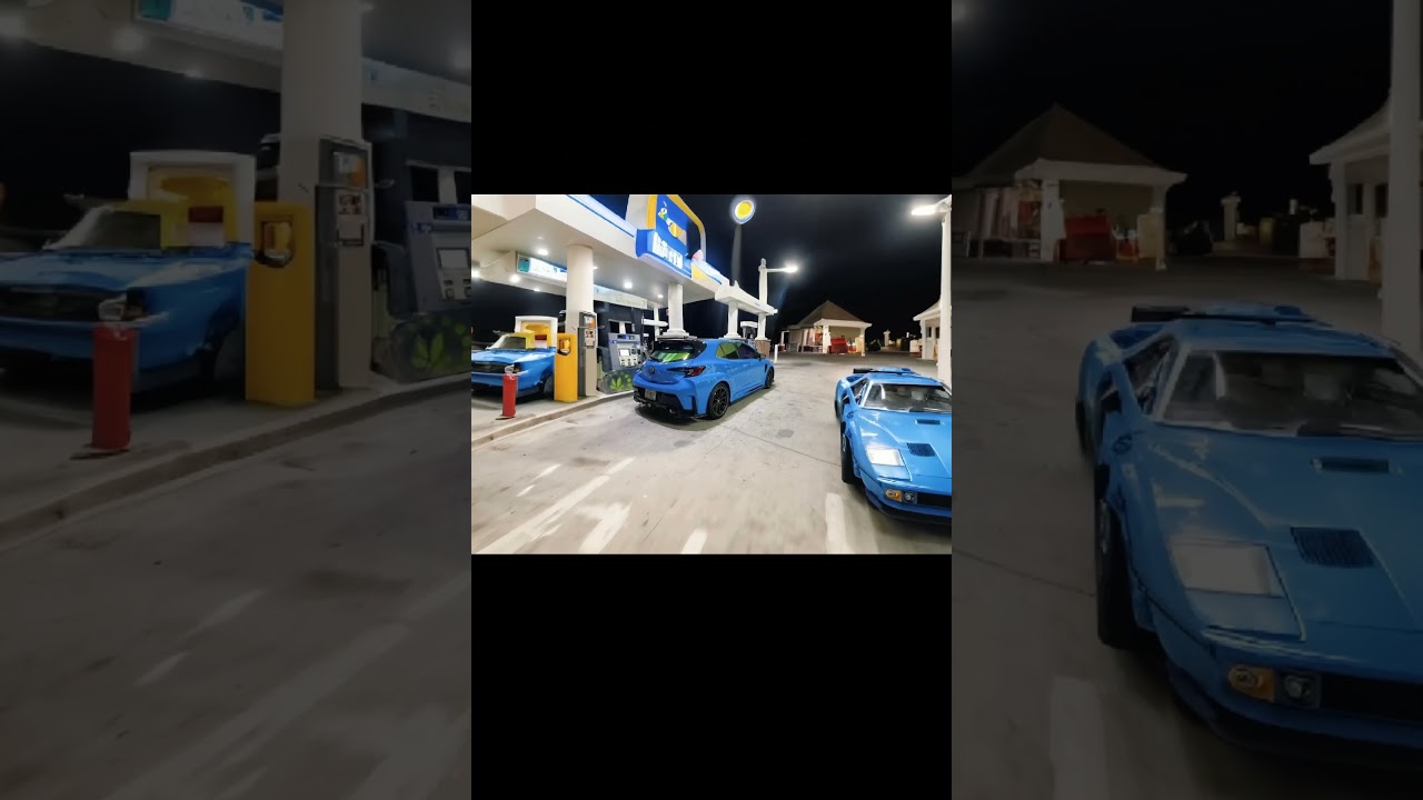 Why are all the cars the same color??? 