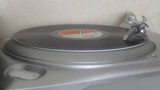 Ken Boothe & B B Seaton  - Whole World Is Falling Down ( Trojan ).
