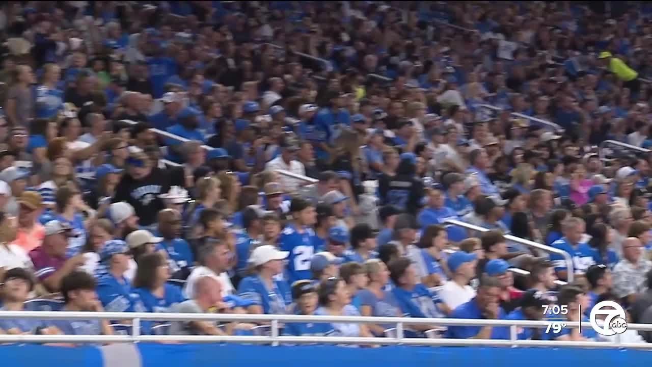 fans-pack-stands-wow-dan-campbell-at-lions-preseason-finale-youtube