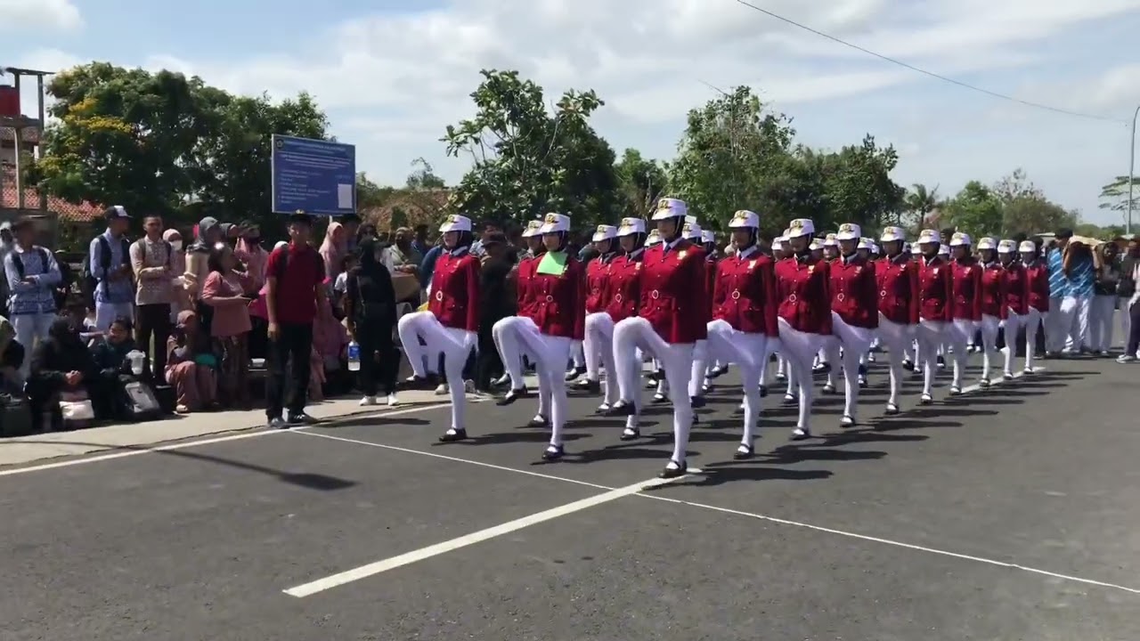 JUARA 1 Tonti  Putra Putri  ; SMAN 1 Pengasih  #pawai #hutri79 #kulonprogoyogyakarta #video