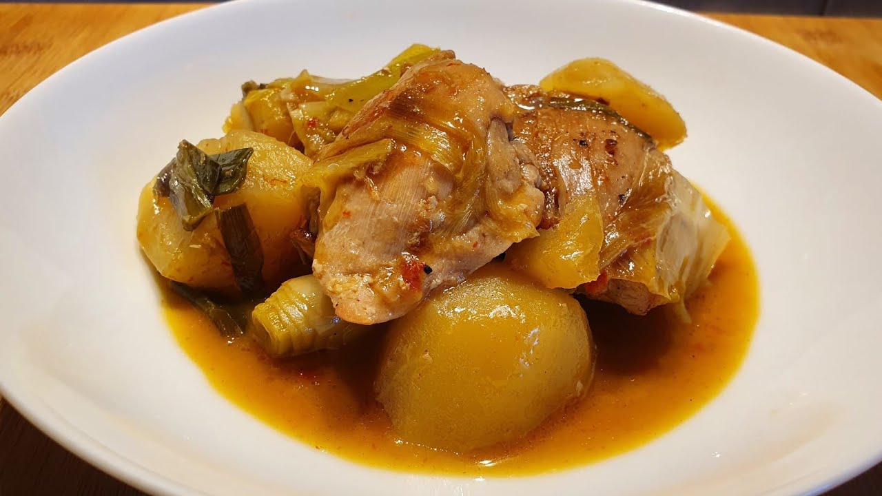 Contramuslos de Pollo con Puerros y Patatas - Receta para una Cena Saludable