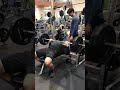 臥推102kg x4