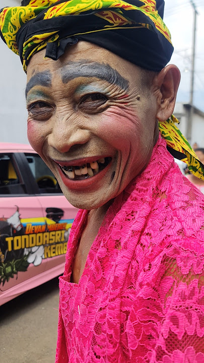 Mbok ndewor bagian belakang bantengan tondo asri kembar #bantengan #mberot
