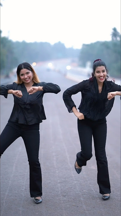 Akkamakka 🙂‍↔️this was our first take😌 #norah #dance