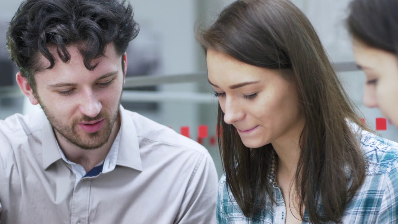 talento britanico Learn how Cornerstone can help your organization attract and retain top talent