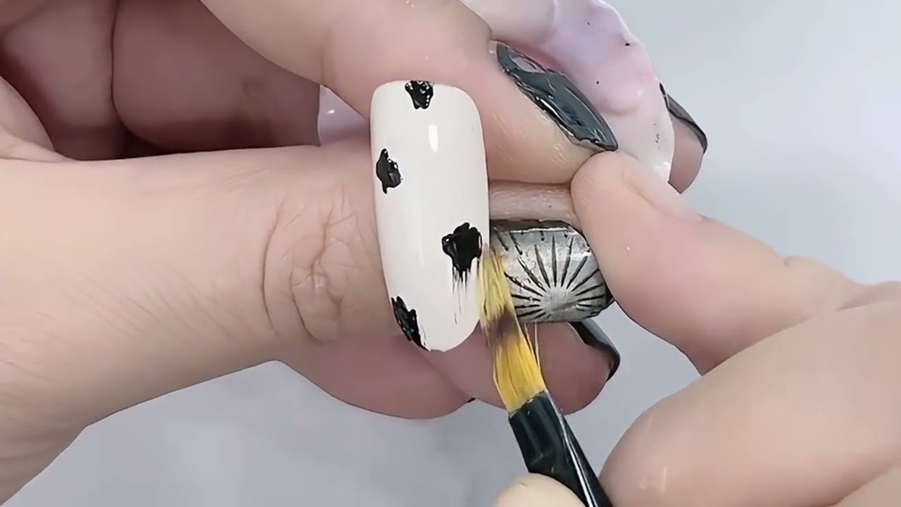 Detailed Tutorial for Marble & Leopard Print Nail Effects | DIY Nails at Home | Day 79