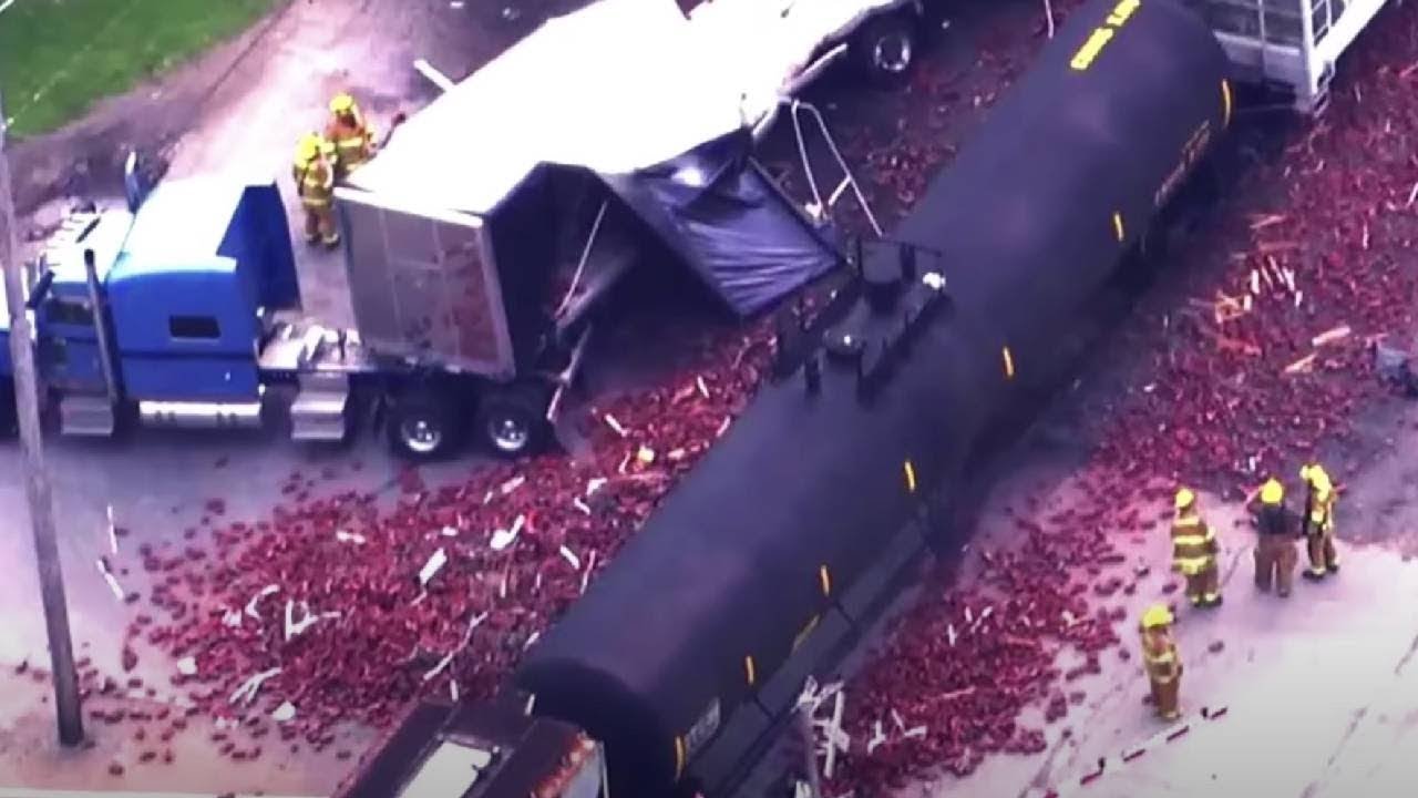 لا يصدق! انظروا ما التقطته كاميرات المراقبة من أحداث غريبة ومثيرة يستحيل أن تتكرر