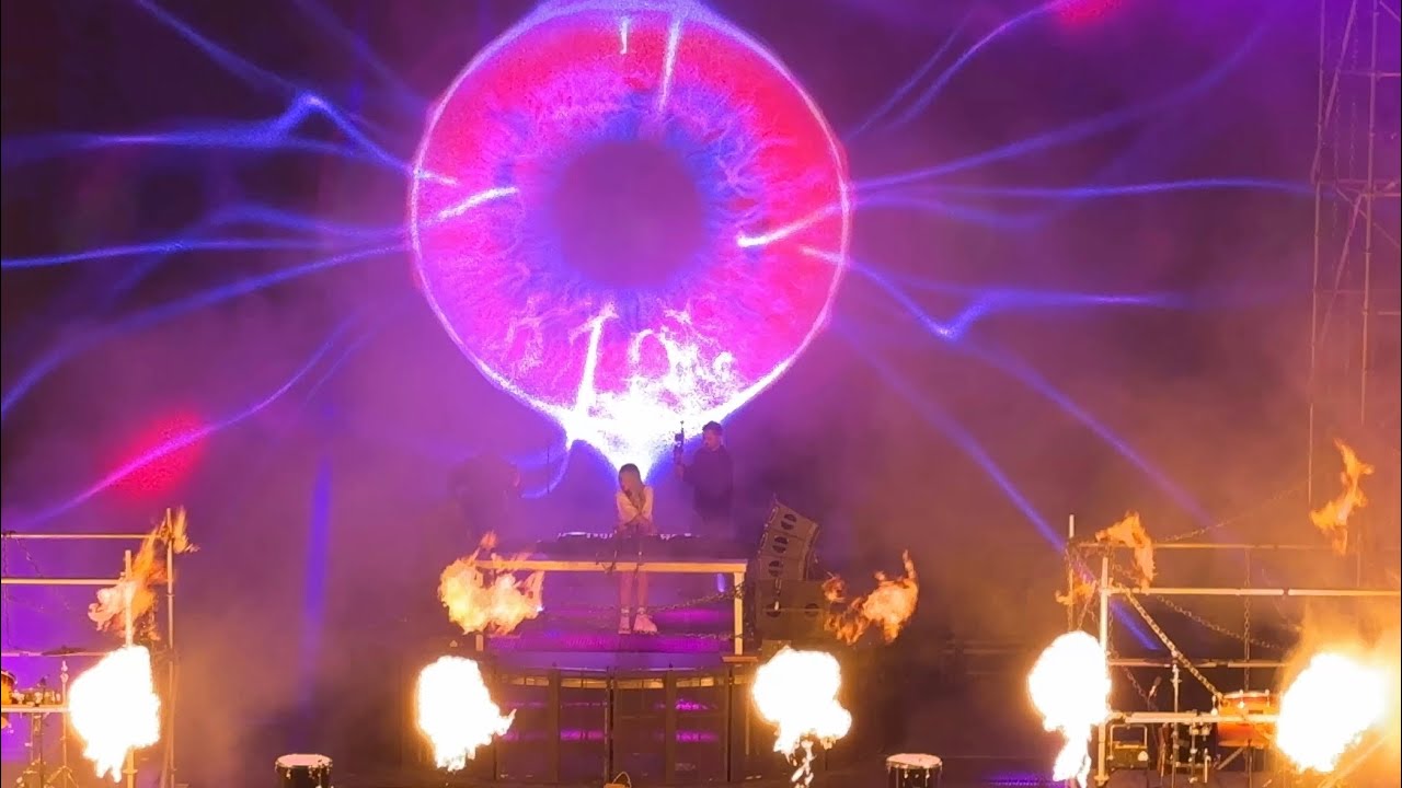 Alison Wonderland and Kaskade ID debut Red Rocks 2024 - YouTube