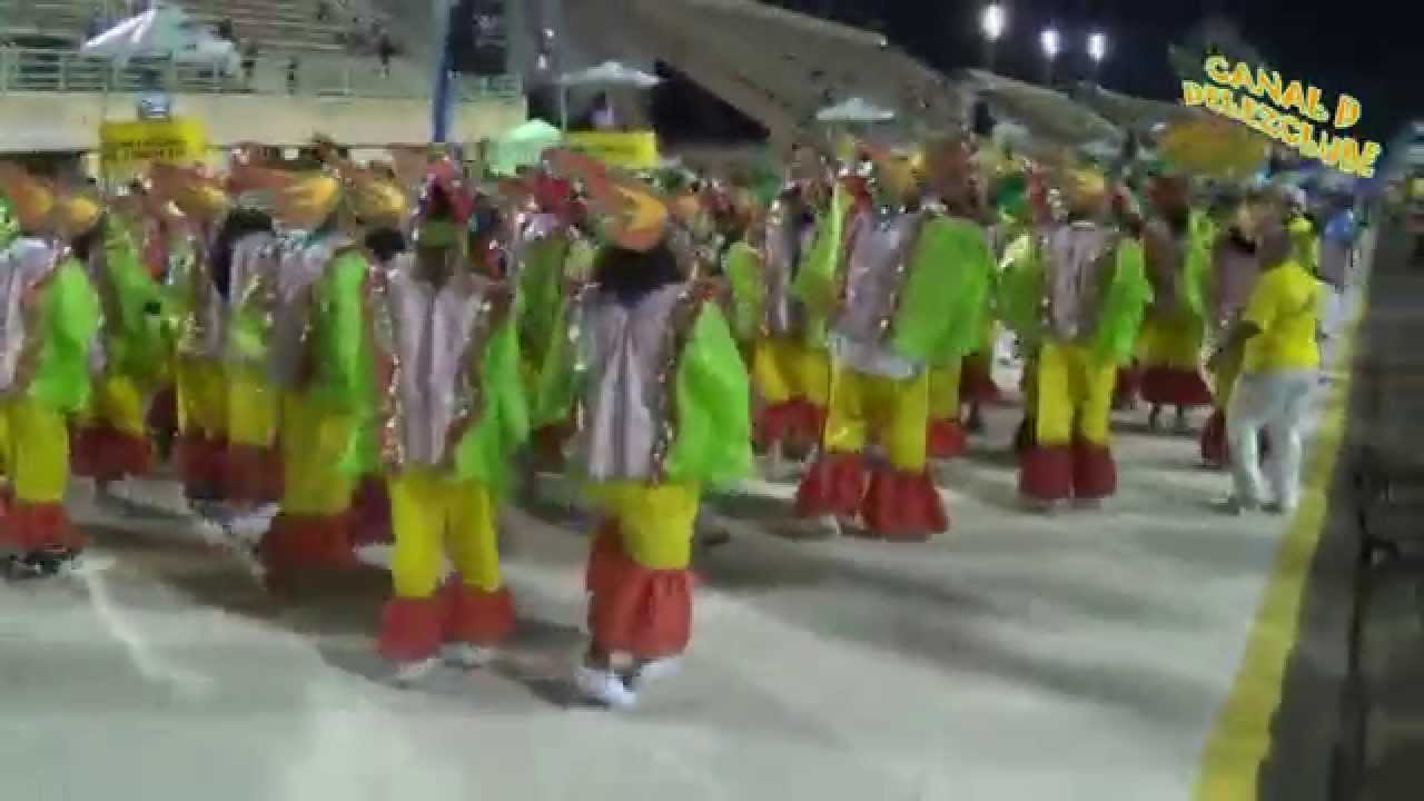 02 A Primos da Ilha 2014 desfile