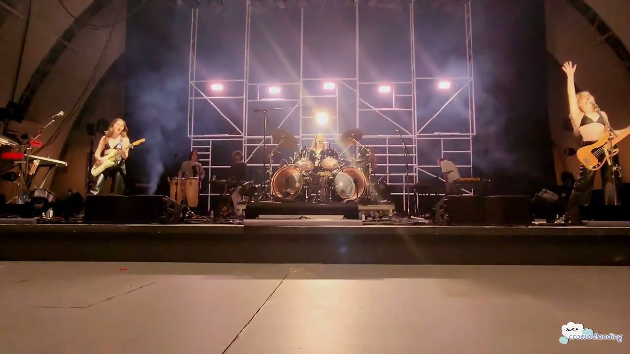 [9-1/19] HAIM - Gasoline | 5-1-2022 Hollywood Bowl | One More HAIM Tour
